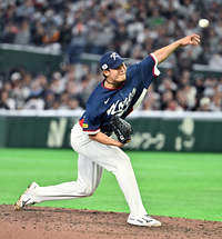 [포토]힘차게 공 뿌리는 김영규