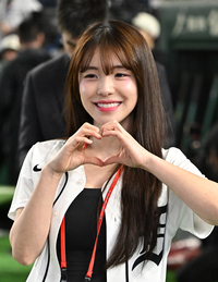 [포토]하트 만들어 보이는 이다혜