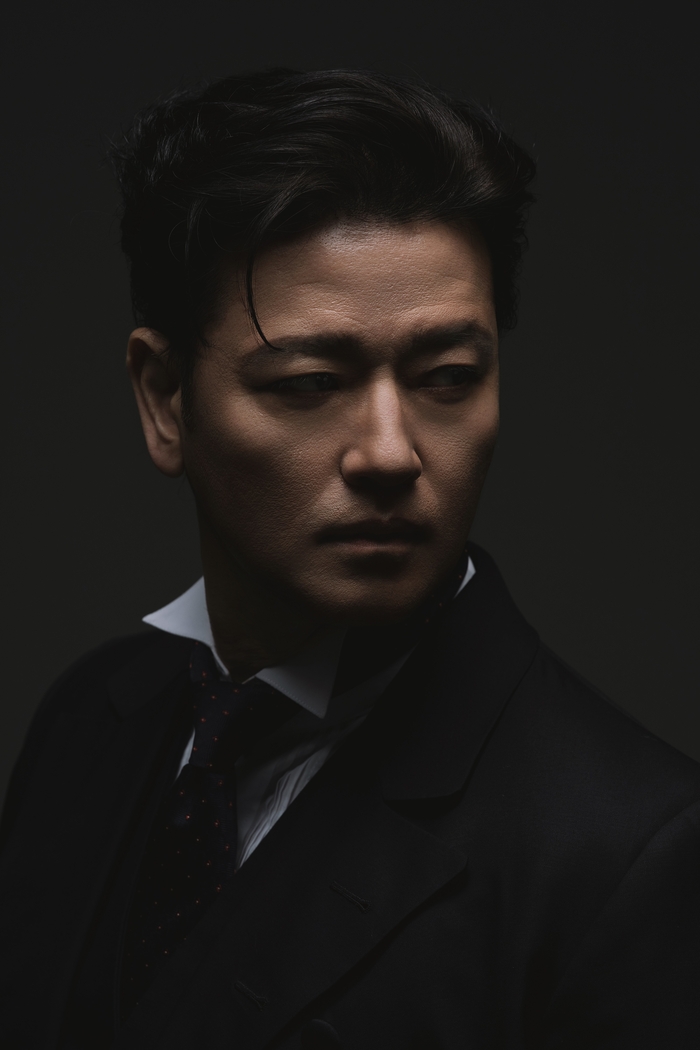 연극 '지킬앤하이드' 배수빈, 1인 15역으로 '천의 얼굴' 증명..."발가벗는 심정으로 도전" [SS인터뷰 ①]