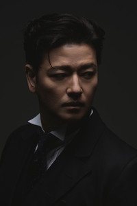 연극 ‘지킬앤하이드’ 배수빈, 1인 15역으로 ‘천의 얼굴’ 증명…“발가벗는 심정으로 도전” [SS인터뷰 ①]