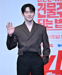 [포토] 김준한 ‘빠져드는 미소’