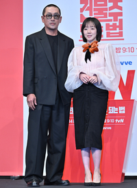 [포토] 하정우, 임수정 ‘기대되는 부부 연기’