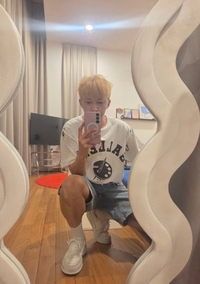 임영웅, 파격적인 헤어스타일 변신… “아이돌인 줄 알았어”[★SNS]