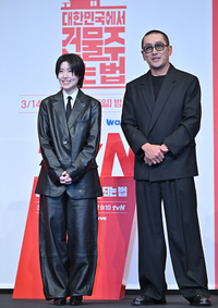 [포토] 심은경-하정우 ‘블랙으로 통일’