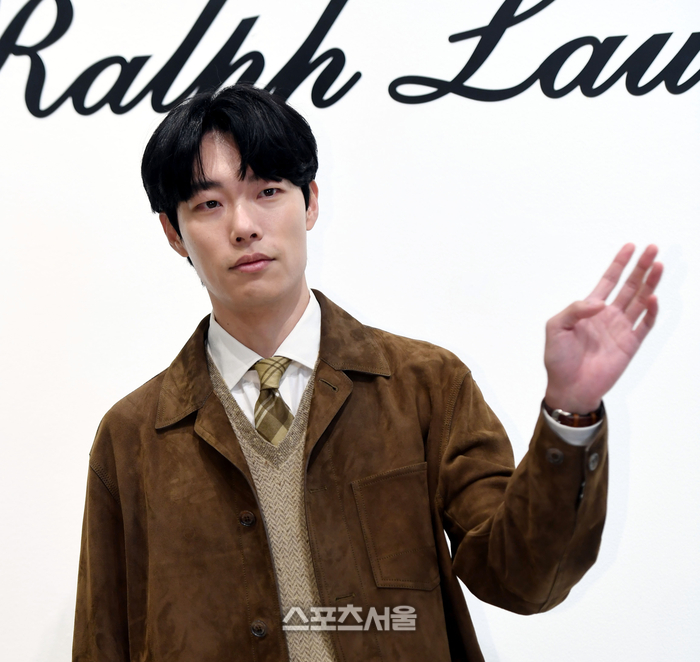 류준열 가족 법인, 강남 빌딩 ‘58억→150억’...수십억 차익 재조명