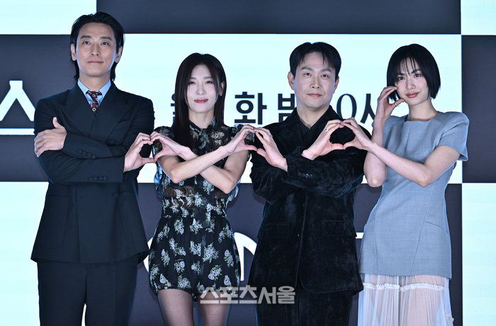 [포토] 주지훈-하지원-오정세-나나 ‘사랑해요’