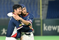 [포토]문보경-이정후, 다정하게!