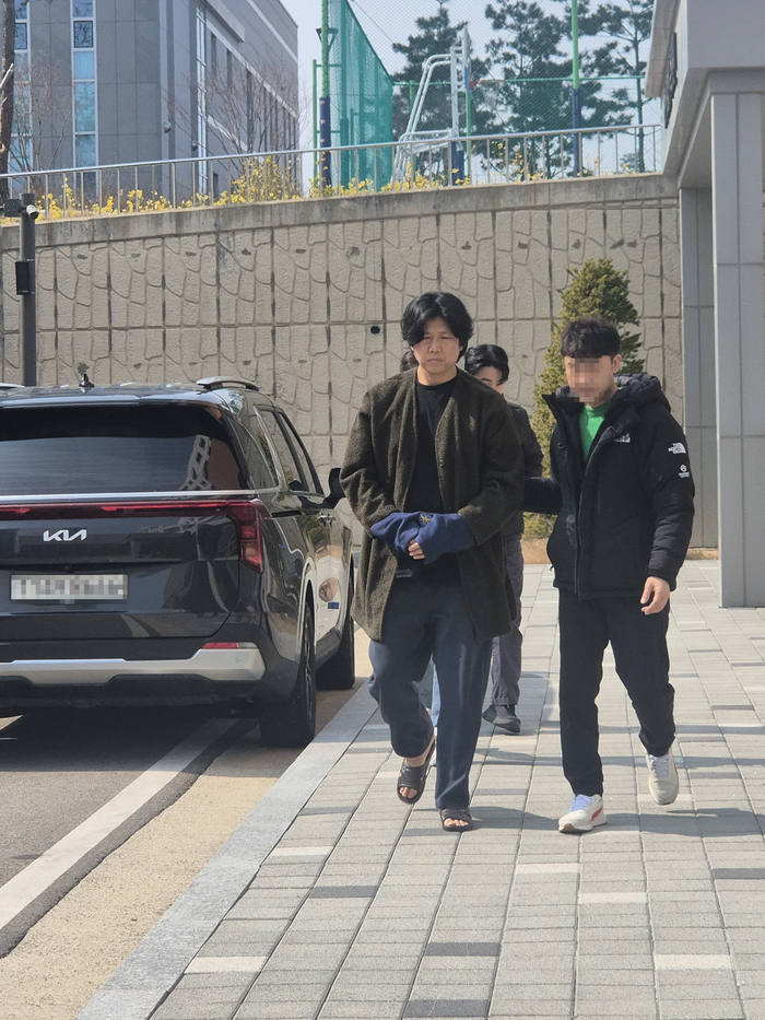 시나위 보컬 김바다, 대마 혐의 구속영장 기각... "도주 우려 없다"