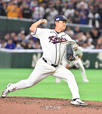 ‘WBC 8강행’ 한국 야구의 구세주 노경은, 4000만 달러 몸값 안 부러운 ‘불혹의 150km