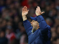 충격의 ‘대참사’ GK는 넘어져 실점 빌미, 전반에만 4실점…토트넘, 구단 역사상 처음으로 공식전 ‘6연패’ 굴욕