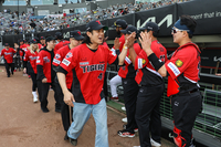 “솔직히 너무 뿌듯해” KIA 스폰서→‘래퍼’ 빈지노의 IAB가 만든 ‘야구 산업’의 新 바람…MZ를 그라운드로 불러들이다 [SS포커스]