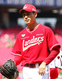 여기 원정인데? K-응원에 반한 日 66승 투수…‘3이닝 퍼펙트’ 다케다 “인천 마운드에 서고 싶다” [SS광주in]