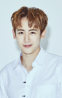 2PM 닉쿤, 폭행 피해 당했다...중국어로 욕설까지