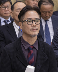 홍익대, 남경주 부교수 직위해제…성폭행 혐의 송치, 징계위 열었다