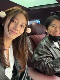 임창정, 서하얀 생일 맞아 “인간 선물” 변신... 직접 차린 생일상 공개