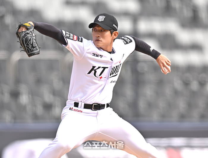 [포토] 임준형 ‘힘찬 투구’