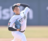 [포토] 역투하는 권성준