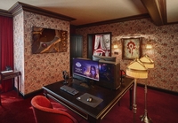 “바비·BTS·곰돌이 푸까지”...호텔가, 봄맞이 이색 ‘IP 콜라보’ 광풍