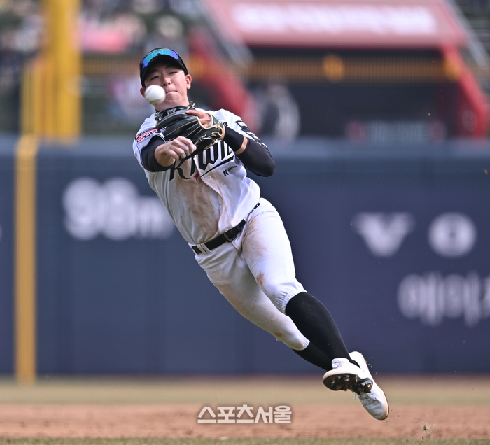 [포토] 이강민 ‘안정적인 수비’