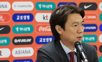 월드컵 3개월 전 모의고사인데 홍명보 감독 “완성되지 않았다, 누구든 들어올 수 있어” 경쟁·긴장감 강조