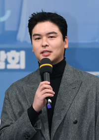 [전문] 이장우 측 “식자재 미수금은 중간업체 문제, DM 하루에 수십건이라 못 봐”