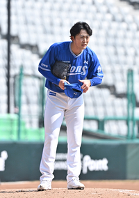 [포토]고개 숙여 사과하는 삼성 미야지