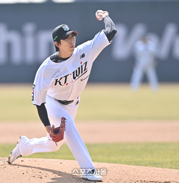 [포토] 역투하는 KT 오원석