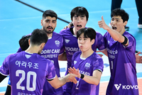 박철우와 우리카드의 ‘미친’ 기세, 삼성화재 꺾고 6R도 5승1패로 마무리…준PO 진출 ‘확정’