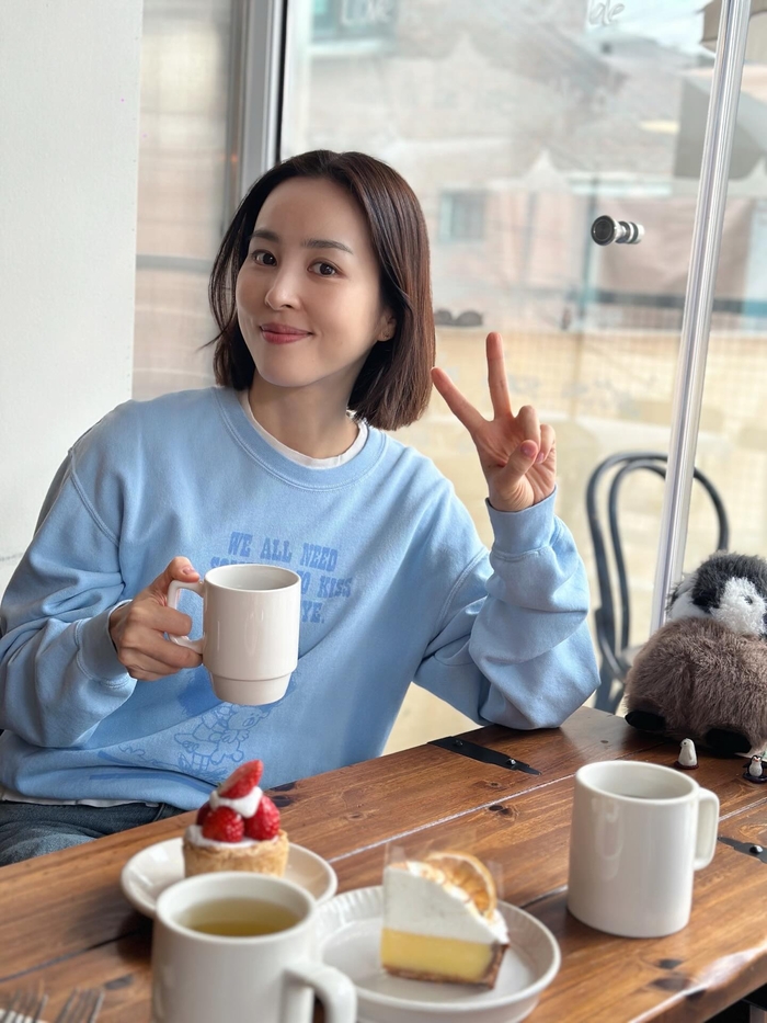 배우 한혜진, 20대 방불케 하는 방부제 미모