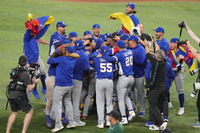 ‘마두로 더비’에서 베네수엘라가 이겼다! 미국 꺾고 WBC 사상 첫 ‘우승’ [WBC 결승]