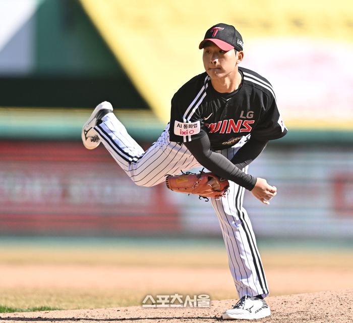 [포토] 우강훈 ‘힘찬 투구’