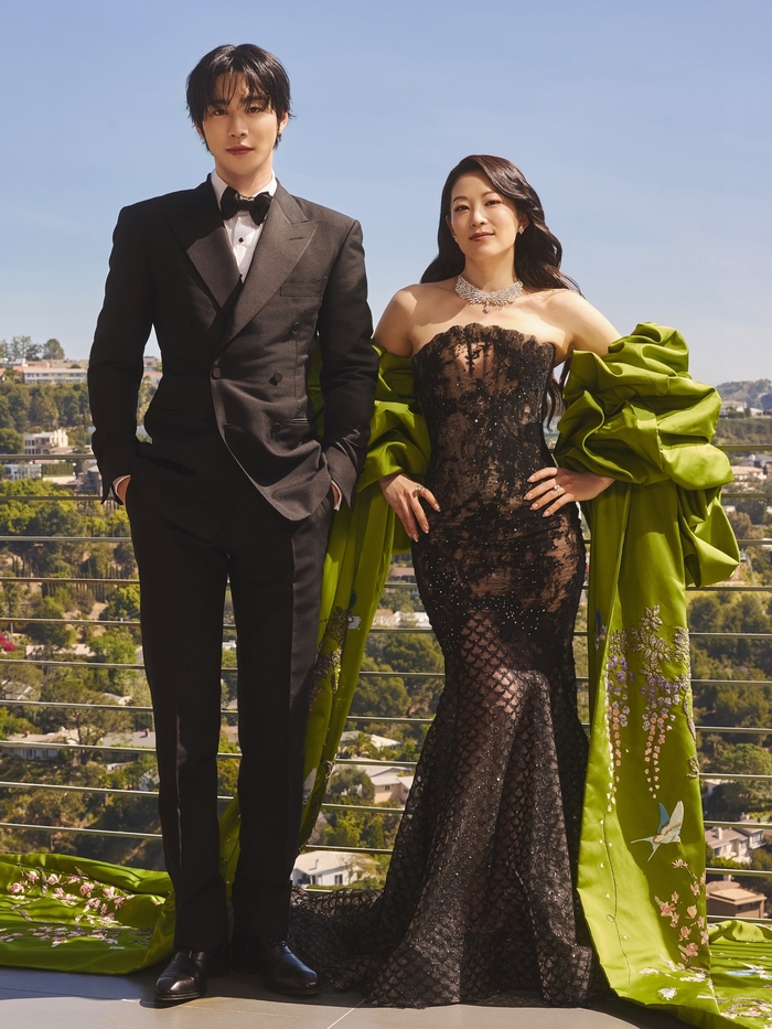 ‘케데헌’ 아덴 조·안효섭, 루미와 진우의 눈부신 ‘투샷’