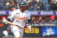 ‘150㎞도 못 던진 문동주→방망이가 화끈했다’ 한화, KIA 추격 뿌리치고 13-8 승리 ‘2연승’ [SS대전in]