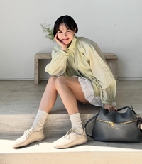 손예진, 44세 나이 잊은 ‘소녀소녀한’ 미모... “봄이 왔어요”