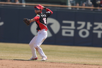 “70kg 멸치 탈출, 82kg 괴물 노린다!”… KIA 정현창, ‘8kg 벌크업’ 마법? 잠실 담장 넘긴 공포의 스윙