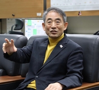 ‘석유 정제·판매업자’ 유통 질서 바로잡아야...