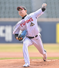 [포토] 역투하는 손주영