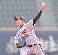 [포토] 손주영 ‘힘찬 투구’