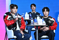 [포토]질문에 답하는 LG 박해민과 임찬규