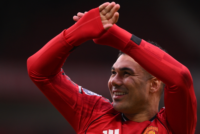 손흥민과 MLS에서 '정면 충돌'?...맨유 떠날 '결심' 카세미루, 메시의 인터 마이애미·LA갤럭시행 '추진'