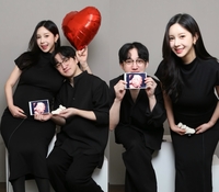 ‘여신강림’ 야옹이 작가, 두 아이 엄마 됐다... “아기천사 찾아와”