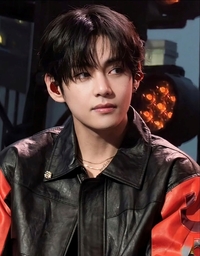 ‘WE STAYED’ 뷔…뉴욕 첫 무대서 팬과 교감