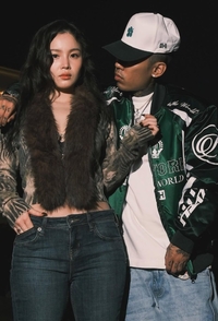 도끼, ♥이하이와 함께한 생일 파티… “엄청사랑·내 남자”[★SNS]