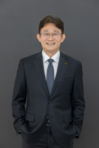 KT, 34년 동행 ‘ICT 전문가’ 박윤영 대표이사 선임