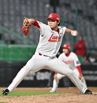 [포토]SSG 박시후, 키움전 등판