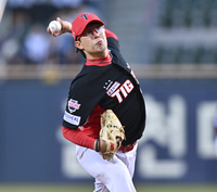 [포토] 양현종 ‘오늘도 이기자’