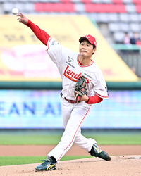 [포토]KBO리그 데뷔 등판 SSG 다케다의 역투