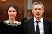 “벌써 34번째” 홍상수 신작 내달 개봉…‘제작실장’ 김민희와 또 손잡았다