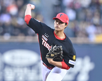 [포토] 김태형 ‘승리를 향한 역투’