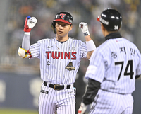 [포토] 7회 안타치는 박해민